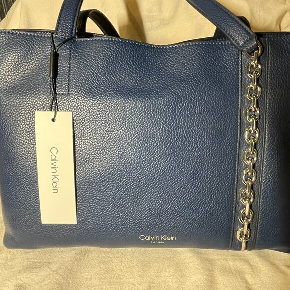 Calvin Klein “Adeline” NAVY Crossbody H2GAYNF3 – Elegant Structured Satchel NWT! - Picture 1 of 5